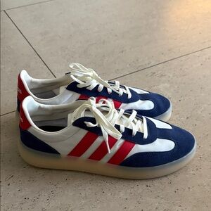 listing-status-banner